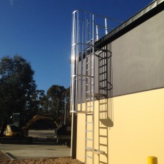 Vertical Aluminium Caged Ladder for safe roof access - Universal Height Safety
