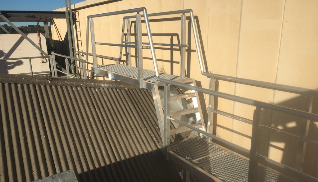 slider-3-aluminium-access-platform-universal-height-safety